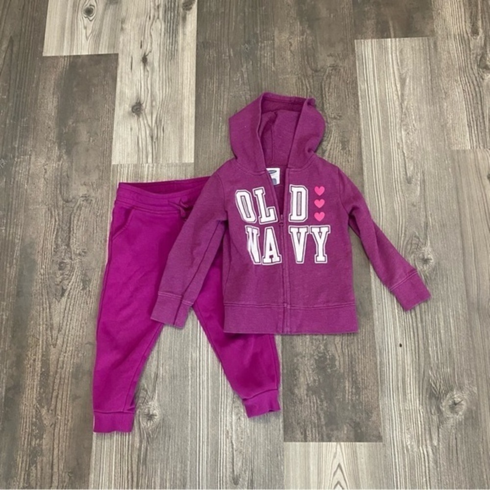 Old Navy Zip Up Hoodie and Pink Sweatpants Set
